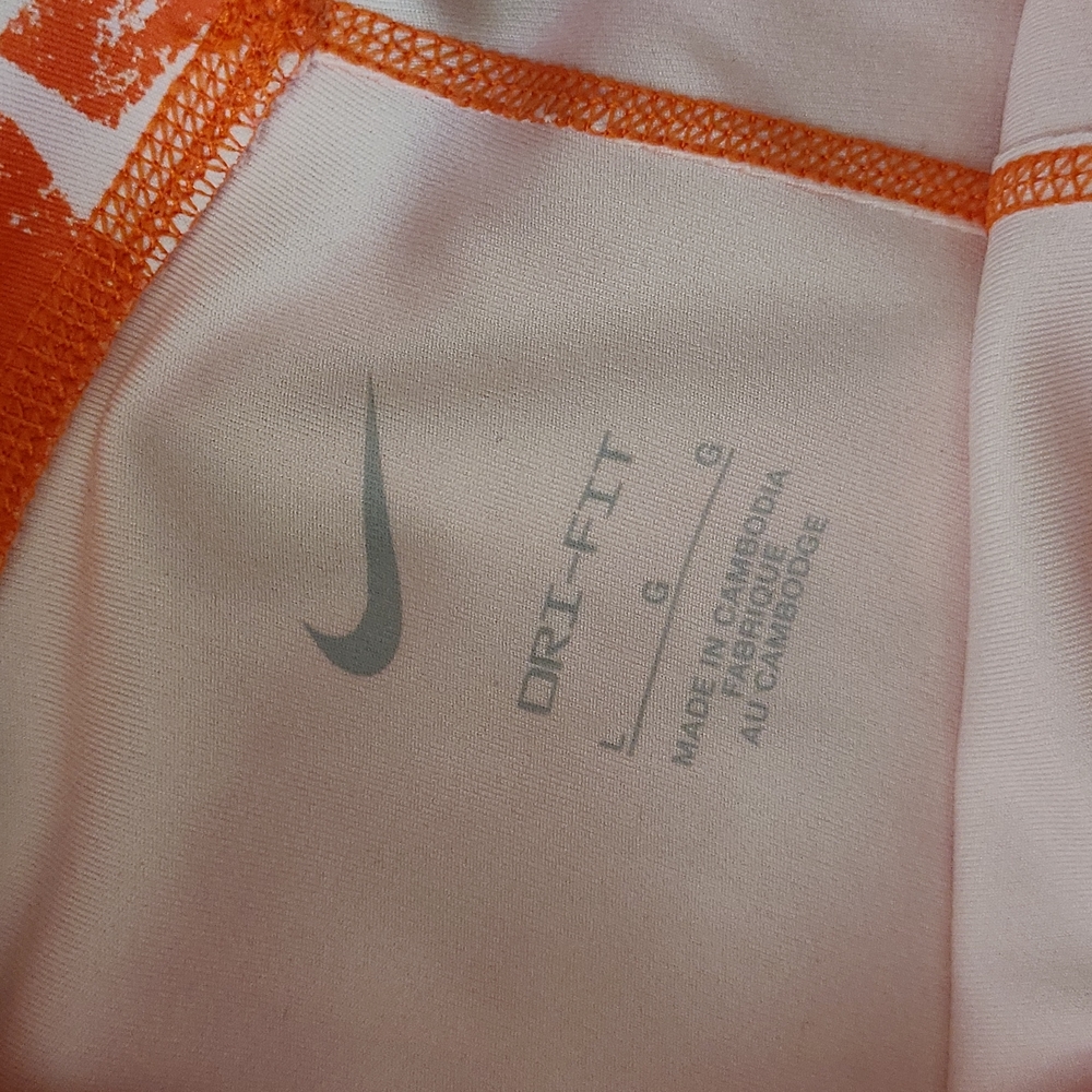 Nike One Luxe Icon Clash Mid-rise Training Bike Shorts - Medium - Picture 4 of 10